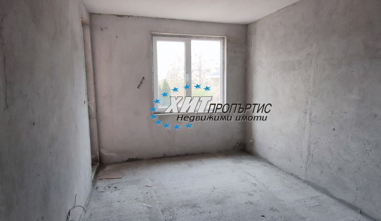 03-7966925
